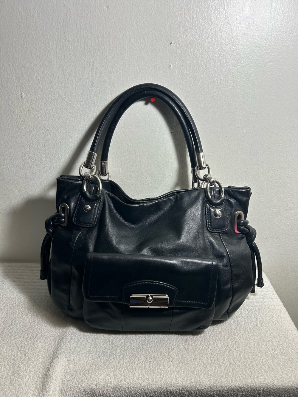Coach Vintage large Black Leather Shoulder Bag with Front Flap Pocket